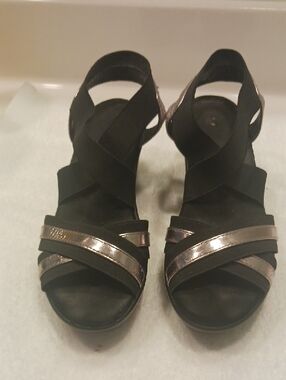 Steve Madden Black Wedge Sandals with Metallic Straps